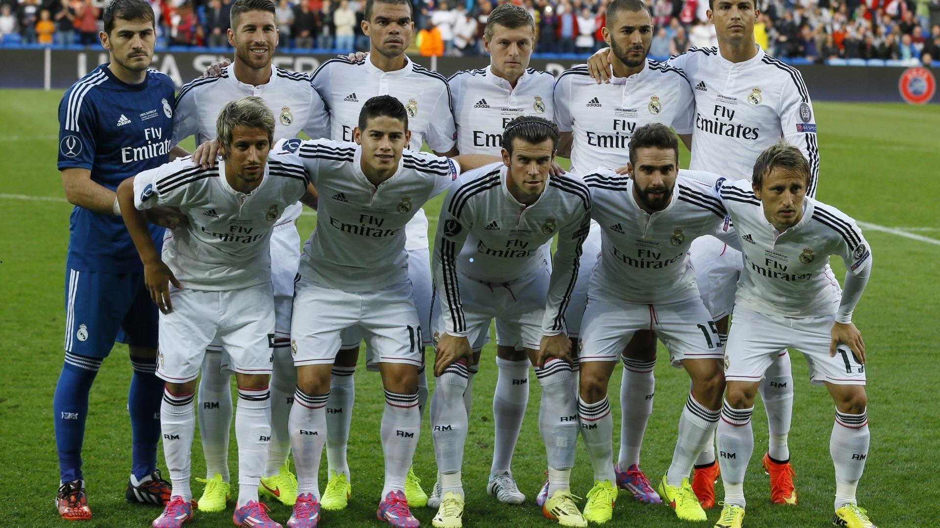 历史性突破!国足U23首次跻身亚洲杯决赛,智取对手惊艳足坛